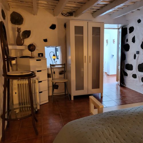 Chambre 1 de la maison Rurale 'los Pinares' El Juncal de Tejeda Grande Canarie