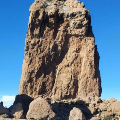 La cima con il monolite